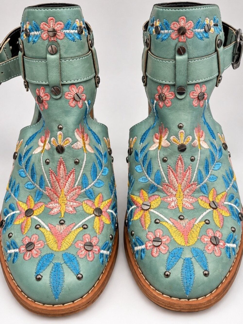Women’s Blue Floral Embroidered Faux  Leather Booties Western Cowboy Size 10